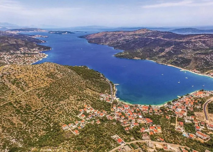 Stunning In Semesterbostad Marina