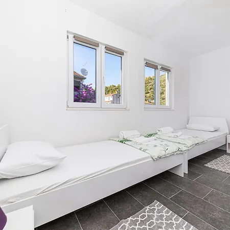 Stunning Home In Marina With Heated Swimming Pool Holiday home Marina